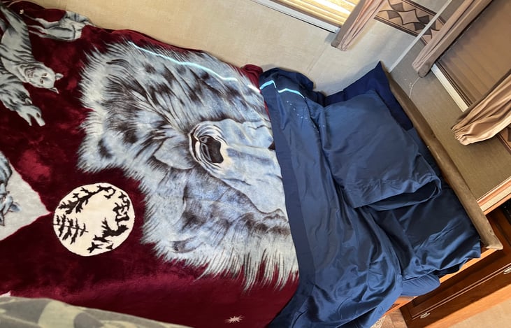 dinette made into bed