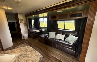 Adventure-Ready! GLAMP in Style Anywhere!