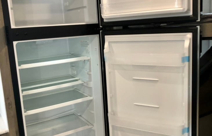Full size fridge/freezer.