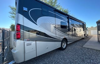 Luxury 41’ Coachmen - 2 full bath, Diesel RV | A-2