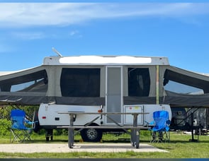 Forest River RV Flagstaff MACLTD Series 228