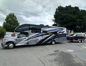 Thor Motor Coach Omni BH35