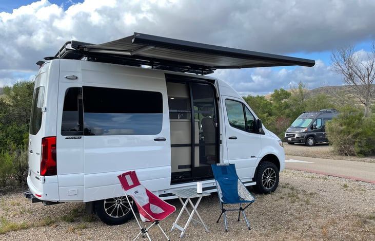 The 19 foot Sprinter 4x4 chassis is easy to drive and park anywhere.