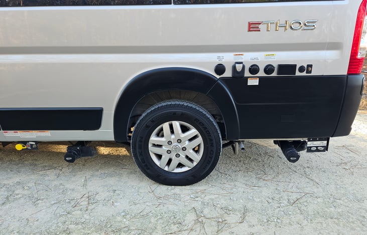 Having electric hookups allows for the use of appliances and devices, adding comfort to the experience.  Water hookups provide a readily available water source for cooking, cleaning, and showering.