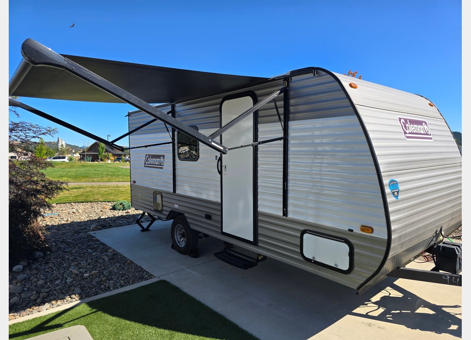 Travel Trailer rentals in Pleasant Hill