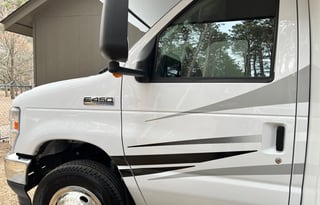 Meet Our 2023 Solera 27DSE Motorhome "MiLLiE"