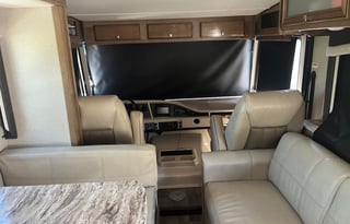 Family unit with two full-sized bathrooms.