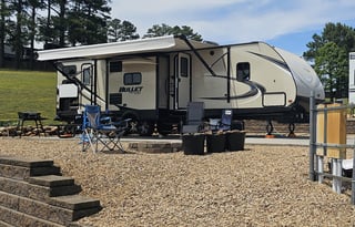 Family & Pet-Friendly Bunkhouse | Delivery & Setup