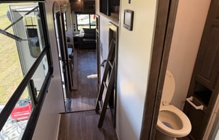 Keystone RV Cougar 368MBI