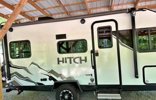 Lightweight,  Brand New, Smoke Free Camper, Solar