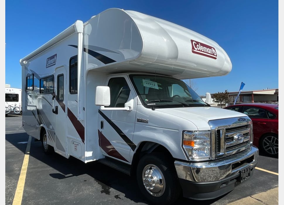 Class C Motor Home rentals in Bloomington