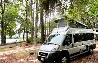 Luxury Camper Van for 6!