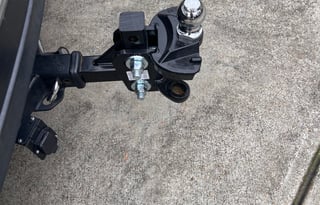 Light weight and easy to tow! Perfect for SUV.