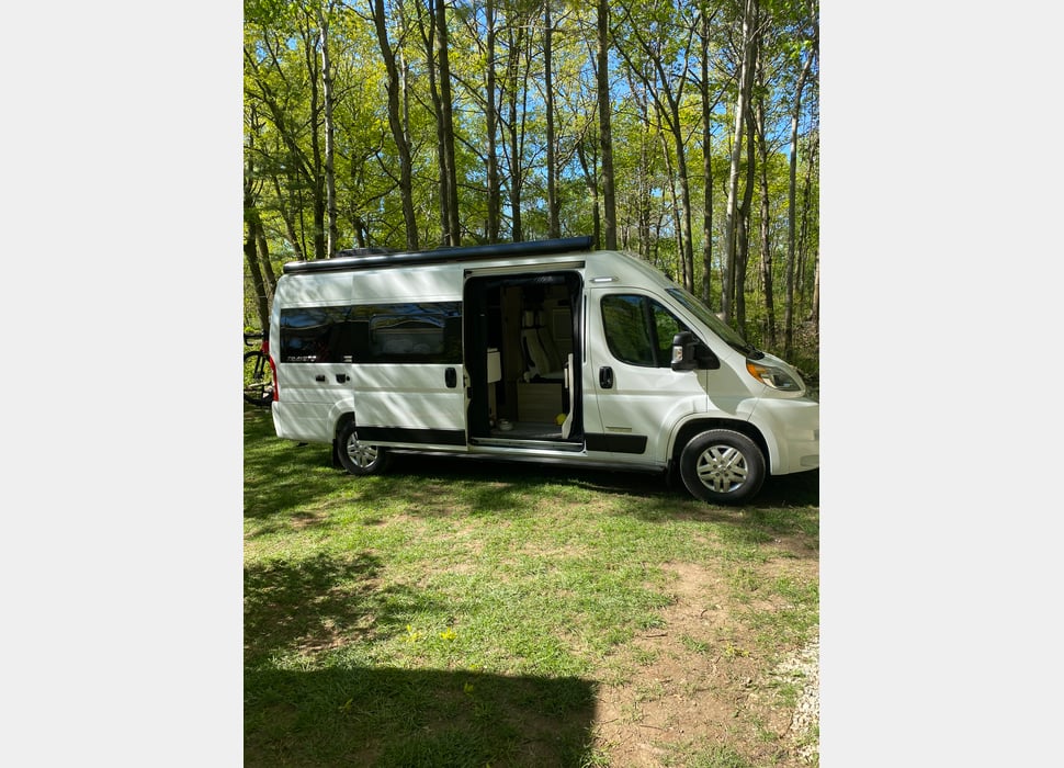 Class B Camping Van rentals in Brookfield