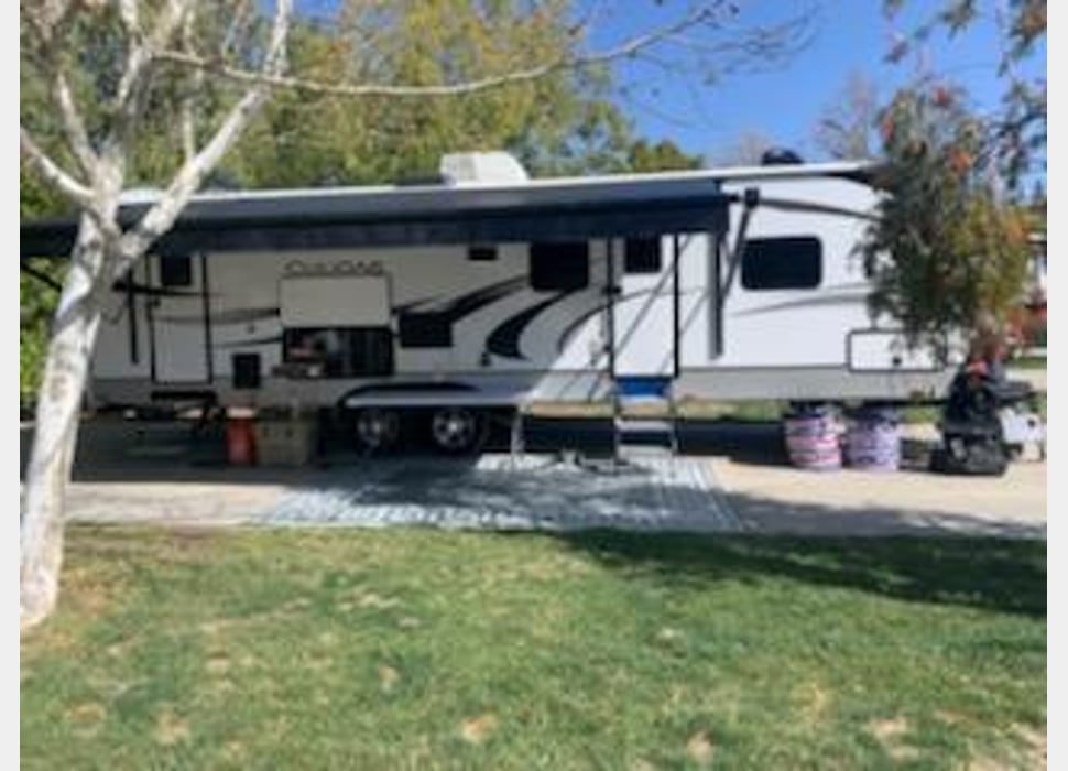 Travel Trailer rentals in corona