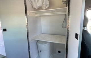 2022 Pleasure-Way Mercedes Benz Plateau Plateau TD