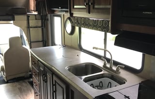 Sunseeker RV Seeking Adventure