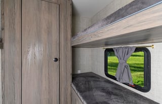 2022 Gulf Stream RV Kingsport Lite 279BH