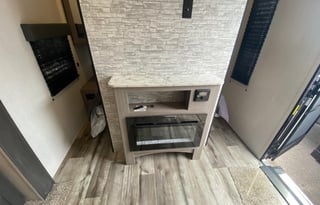 2021 Coleman Lantern UPMI63