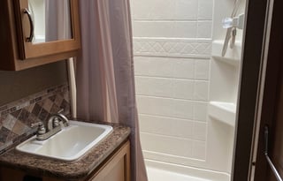 2017 Thor Motor Coach Freedom Elite 24FE "BELLA"