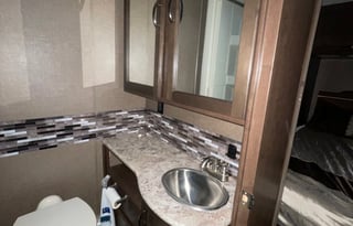 2017 Thor Motor Coach Four Winds 28Z