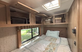 2018 Coachman Freelander Micro. Fully loaded!