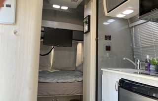 2017 Airstream RV Sport 16