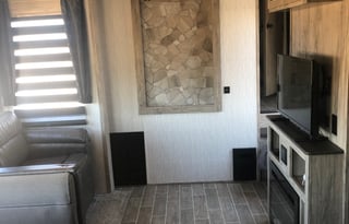 NEW rental! Sleeps 8 bunk house! FamilyFun!