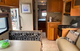 The "Sparky" - 2009 Winnebago Access M31J
