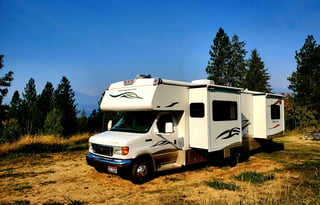 Beautiful, Spacious, Easy Driving Winnebago!