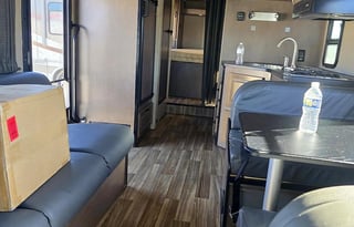 Fireside RV's 2019 Thor Majestic 28A LMI1519