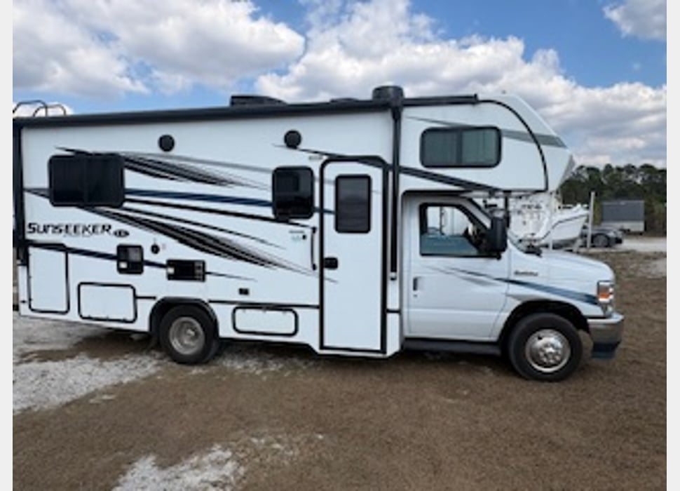 Class C Motor Home rentals in Sarasota