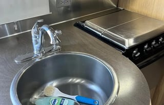 2017 Airstream RV Flying Cloud 23FB HAL 611