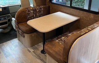 2016 Coachmen RV Freelander 32BH Ford 450