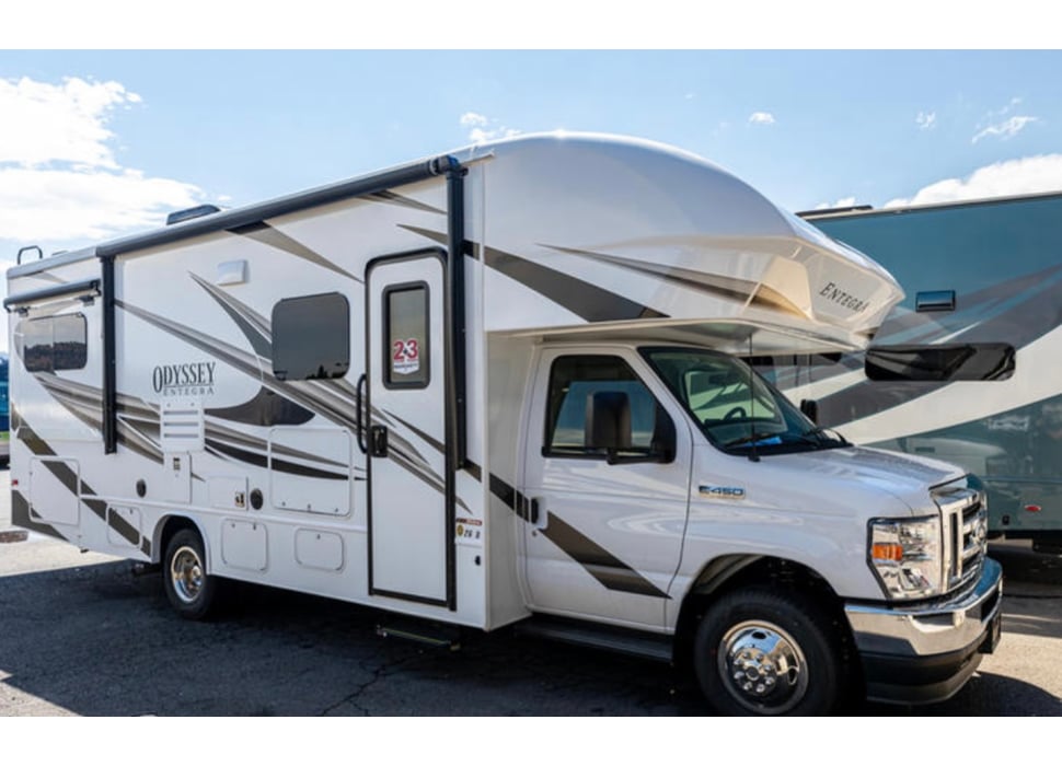 Class C Motor Home rentals in Bend