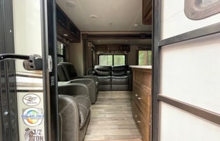 2018 Keystone RV Cougar 310RLS