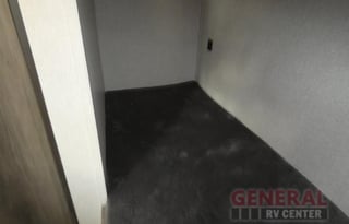 S'mors Roomy Family Friendly Lightweight Bunkhouse