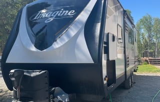 2022 Grand Design Imagine 2400BH