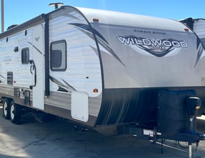 Forest River RV Wildwood X-Lite 282QBXL