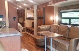 2015 Jayco Precept, Sleeps 6, Fun Times Ahead!