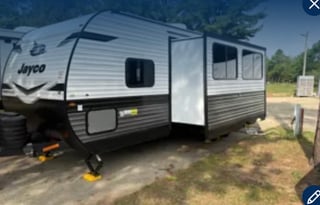 Like New! 2024 Jayco Jay Flight SLX 261BHS