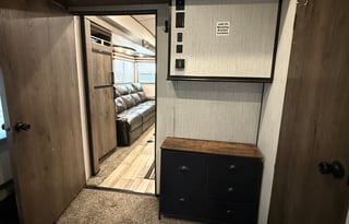 Double Suite Hauler Retreat