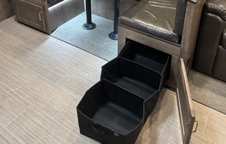 2001 Keystone w/BUNKHOUSE & Outdoor Kitchen!