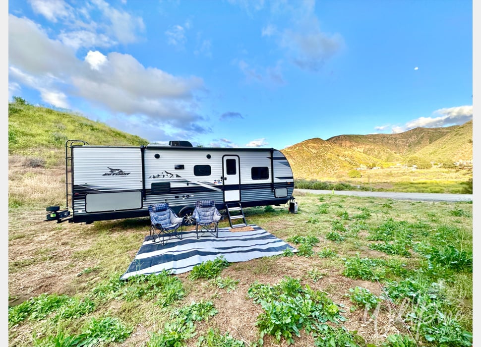 Travel Trailer rentals in Santa Clarita