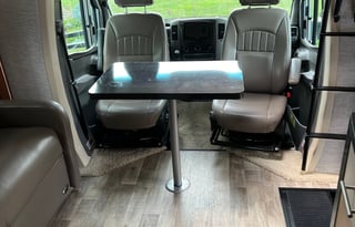 B & L's Adventure-Mobile!  Travel in STYLE!