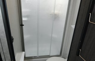 Sunseeker S5 with Theater Chairs!