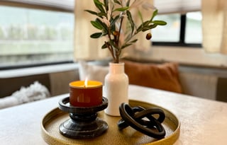 Luxurious, cozy glamper, outdoor kitchen + more!