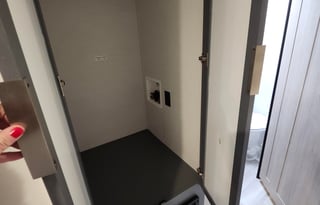 Dusty Roads-Couples Retreat-2 b ,2bath-Ins. Inc