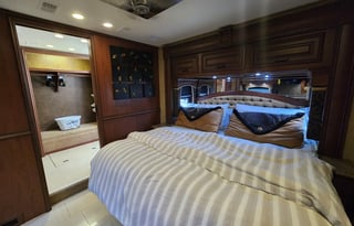 Entegra Luxury Motorcoach with Amenities Galore!