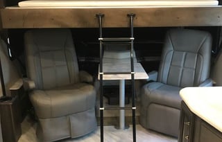 2019 fleetwood southwind 35k sleeps 8